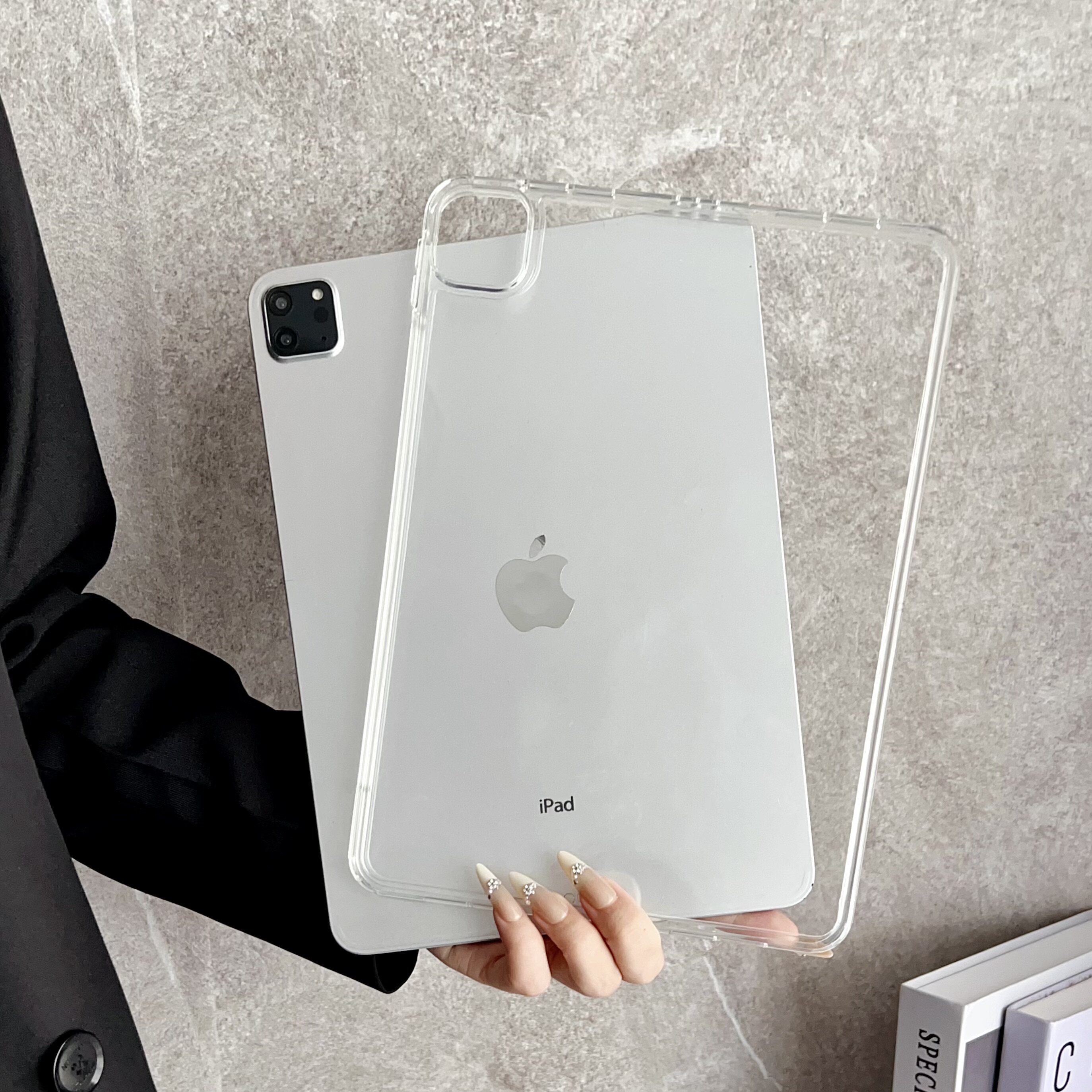iPad11透明笔槽硅胶全包保护壳