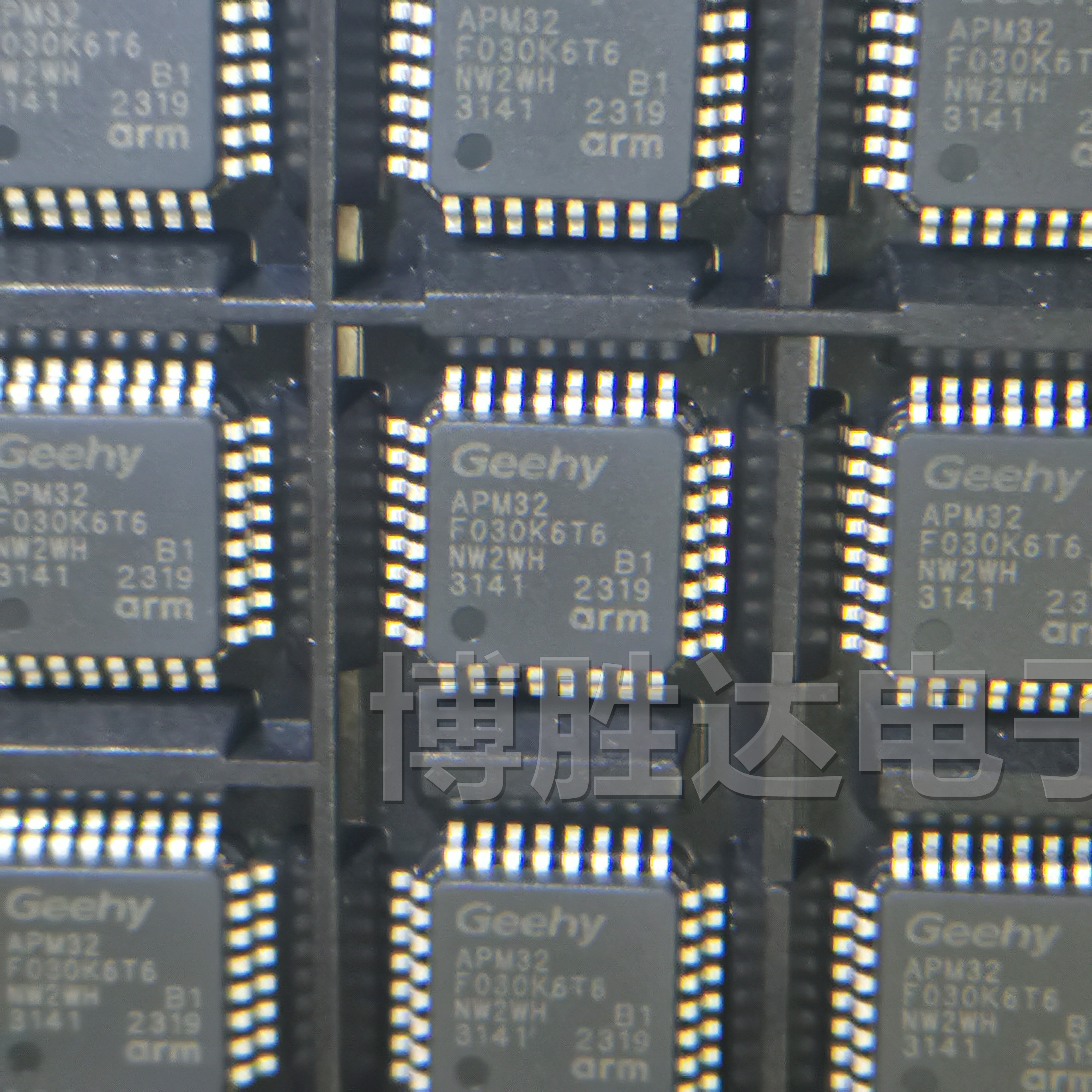 全新原装 APM32F030K6T6 LQFP-32 单片机微处理器控制器