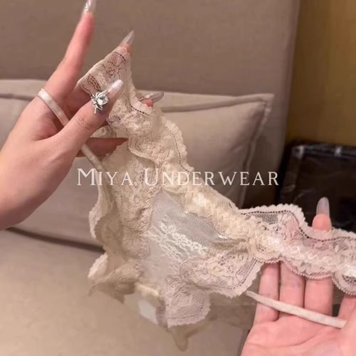 自带腿环的蕾丝内裤女