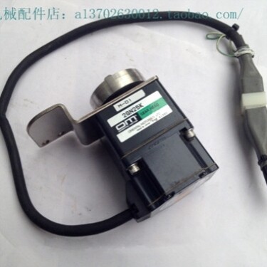 【议价】VEXTA东方步进驱动器马达AXUM210-GN,2GN30K AXUM210-GN,