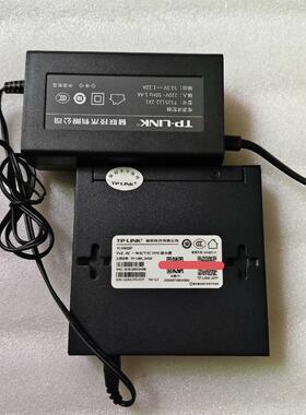TP-LINK YLR405P 5口千兆路由POE+AC一体