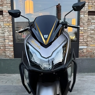 适用豪爵ADX125贴纸个性风挡拉花车身装饰改装灯眉车贴摩托车贴花