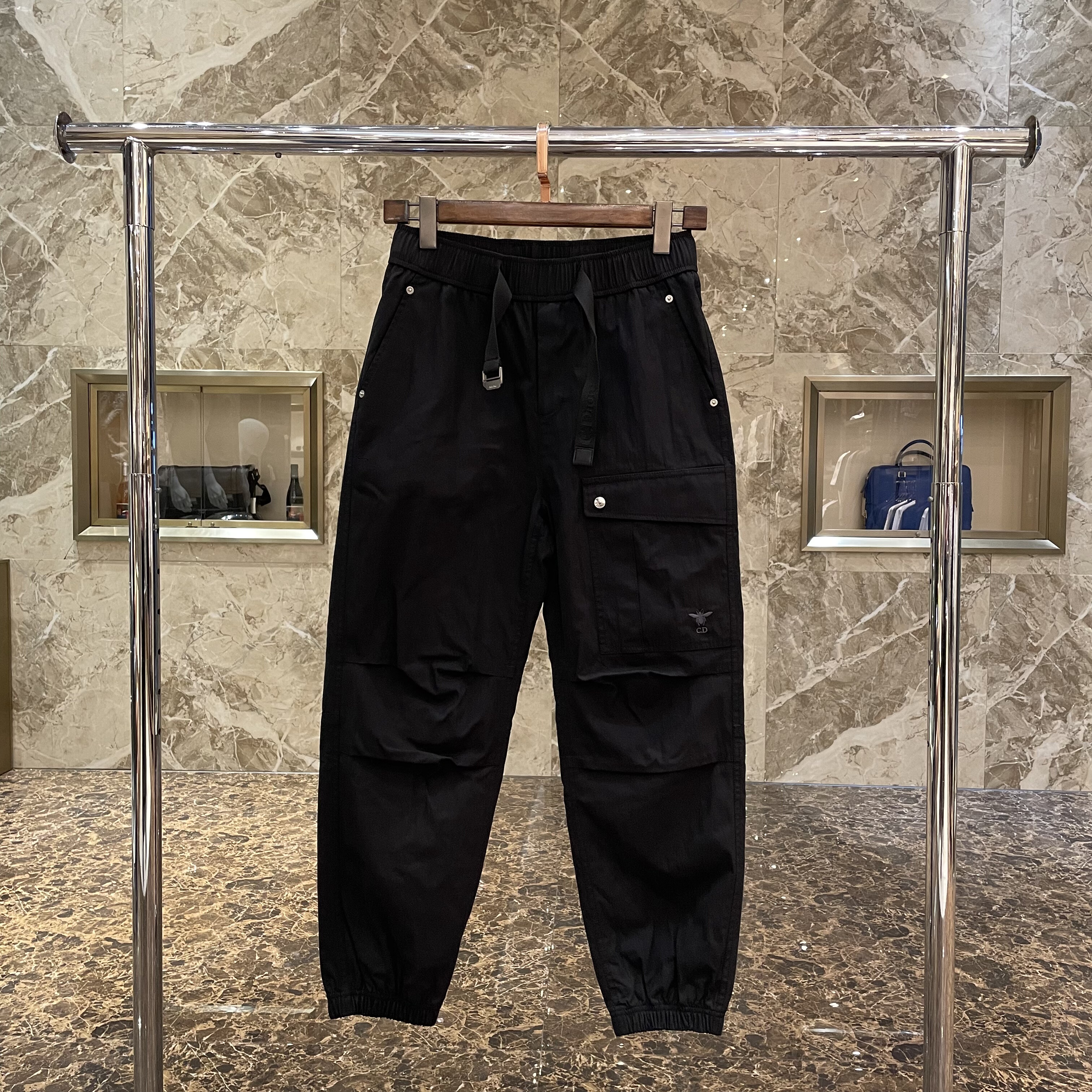 CDIOC轻奢男装2025冬季新款男士CD蜜蜂刺绣口袋工装裤休闲裤正品