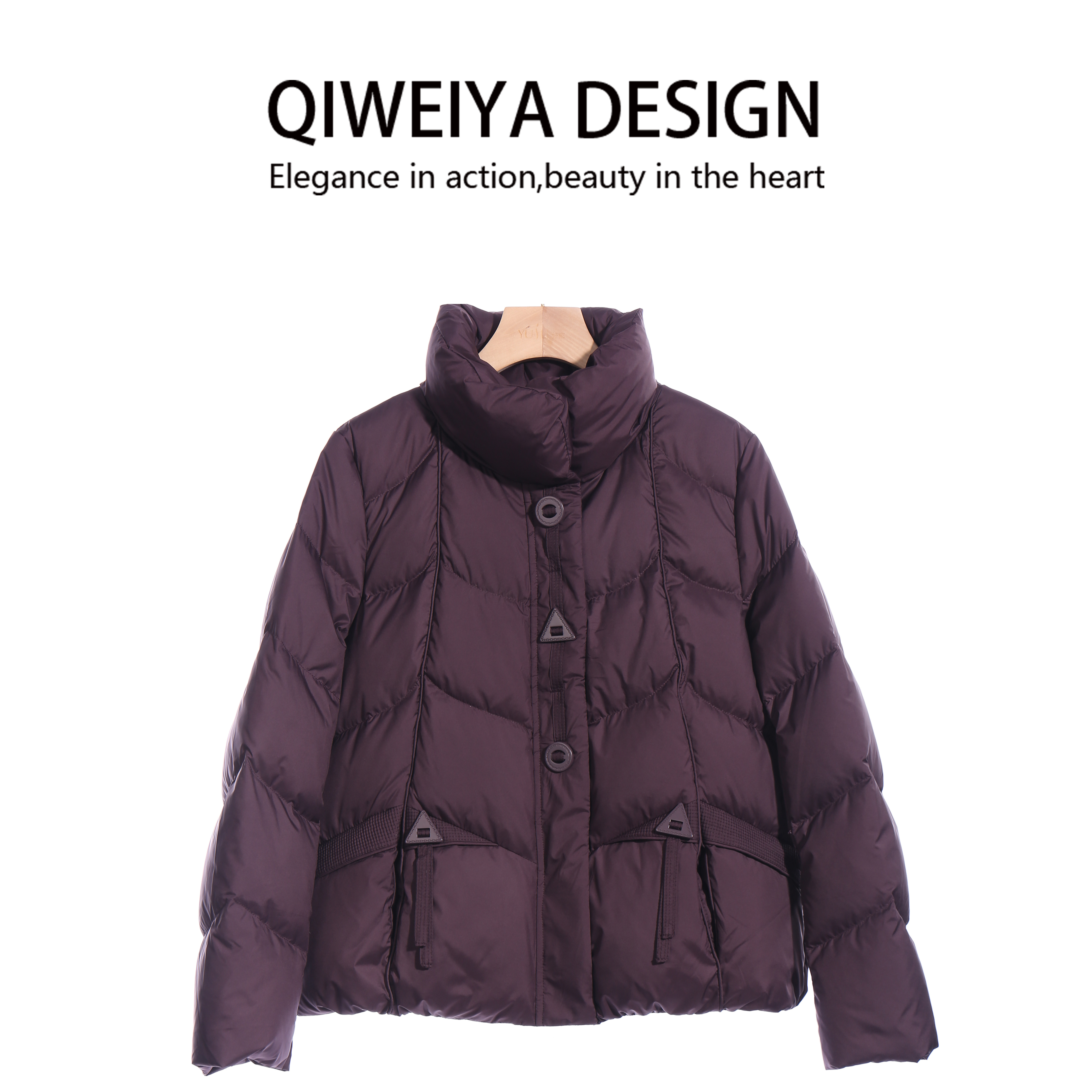 中年妈妈羽绒服短款轻薄2025冬季新款时尚中老年女冬装白鹅绒外套