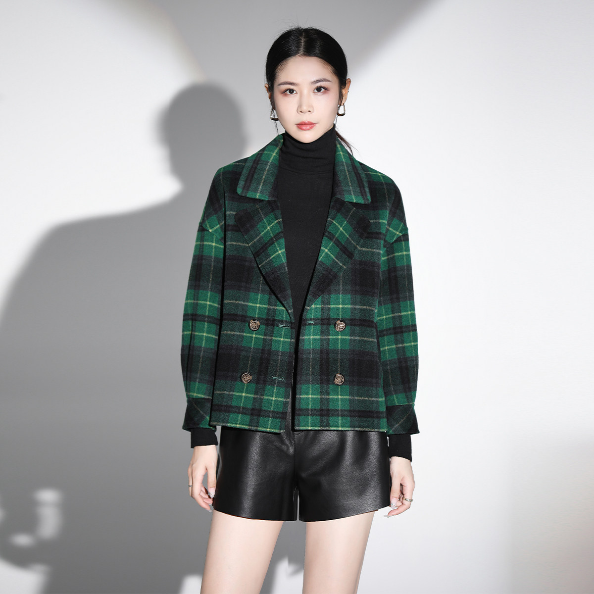 英伦风格子短款毛呢外套秋冬双排扣短款上衣秋冬羊毛毛呢外套2811