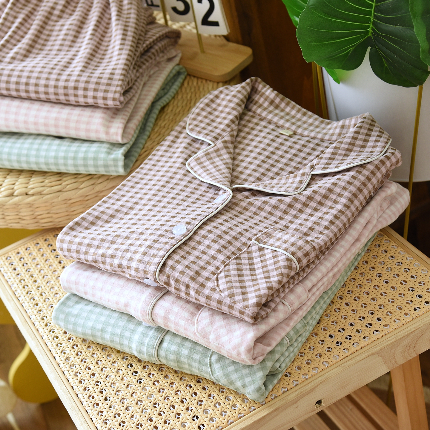 秋冬季女士德绒睡衣套装