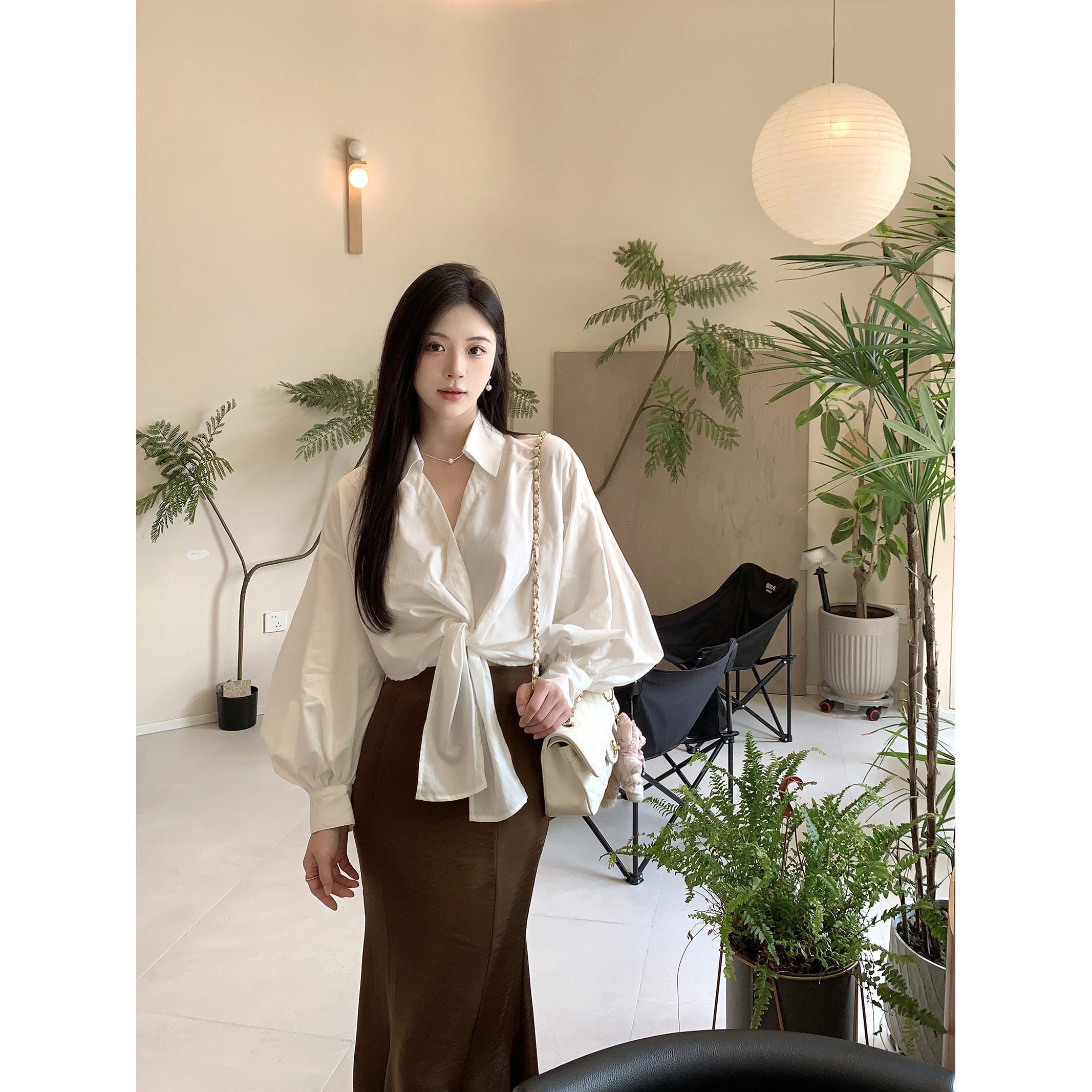 烟雾公子 气质短款绑带翻领长袖衬衫女白色简约初秋休闲宽松上衣