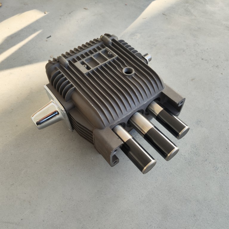 富士特TST-30H/22H/D/30D曲轴箱机油箱体连杆柱塞配件修理后半段