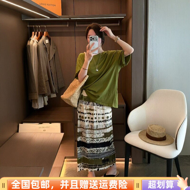 2026夏季新品韩版宽松显瘦短袖T恤上衣加半身裙碎花两件套套装女