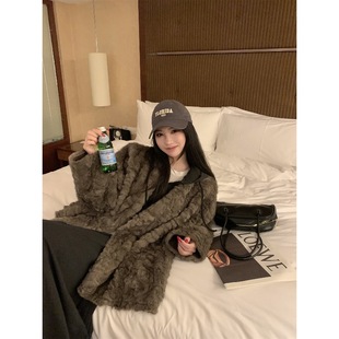 皮毛一体皮草外套慵懒气质高级感仿水貂环保小湖羊毛绒绒大衣女冬