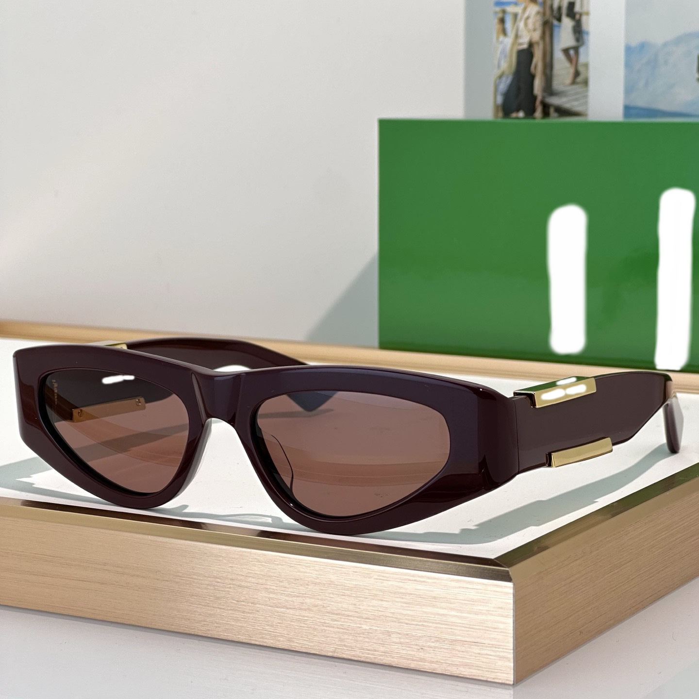 2026个性时尚欧美男女板材街拍洋气倒三角设计遮阳潮墨镜太阳眼镜,ZIPPO/瑞士军刀/眼镜,太阳眼镜,淘宝优惠券,粉丝福利购,淘宝优惠卷