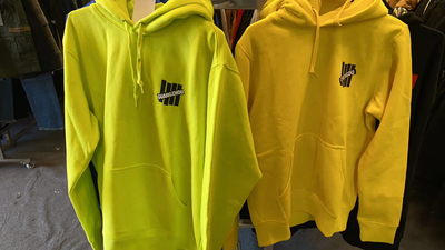 UNDEFEATED 品牌图案字母印花加绒连帽宽松卫衣 男UNDSW70006DPF