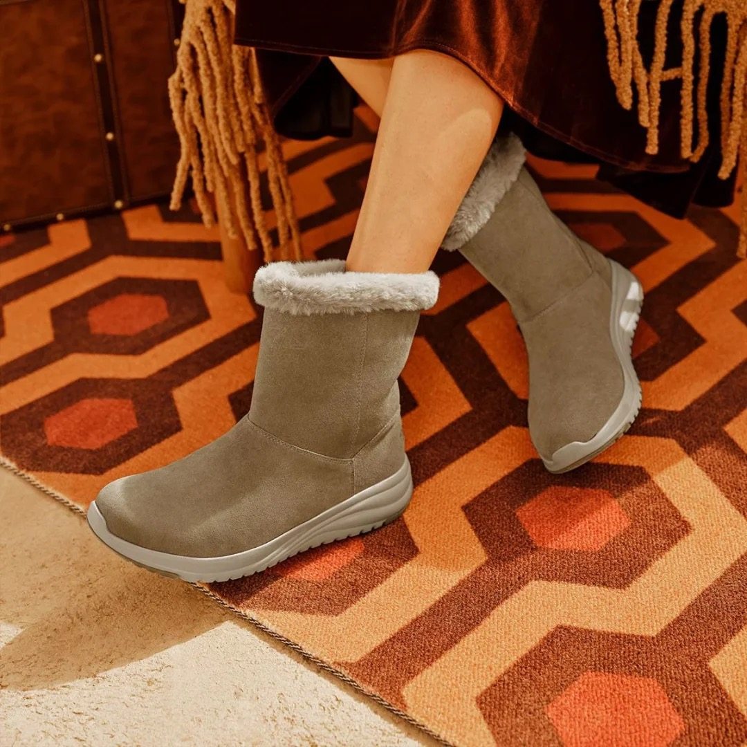 Skechers斯凯奇正品ON-THE-GO STELLAR女子高帮保暖雪地靴144773