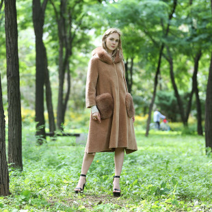 颗粒羊剪绒大衣女中长款 黑色大狐狸毛领连帽大摆皮毛一体女2027