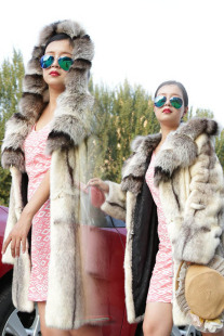 十字貂狐狸帽进口貂皮大衣女整貂水貂中长款带帽裘皮皮草外套2019