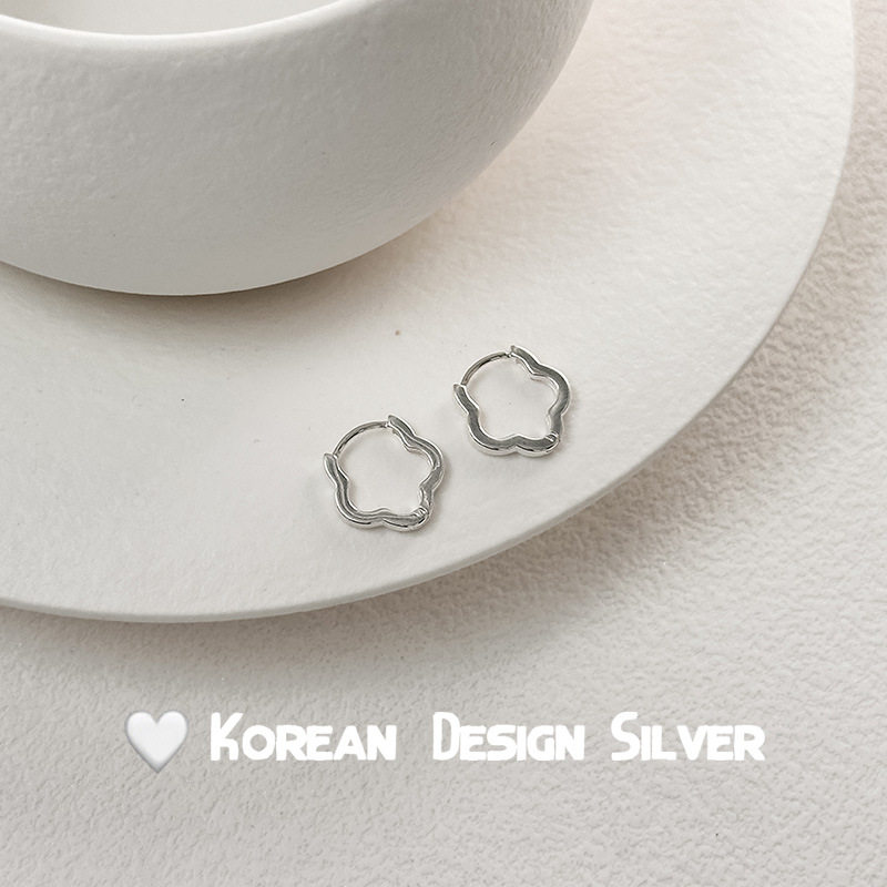 S925纯银花朵耳扣女少女感甜美小众设计新款耳钉耳圈耳饰品ins风,饰品/流行首饰/时尚饰品新,耳钉,淘宝优惠券,粉丝福利购,淘宝优惠卷