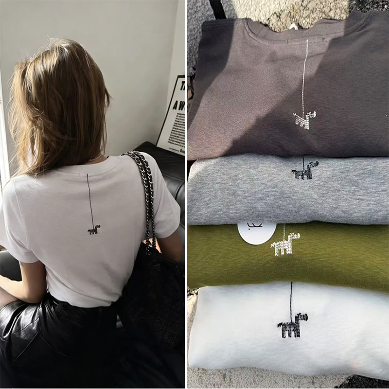 031920~「后背刺绣小马慕斯T」韩系！26年春新款显瘦女士短袖T恤