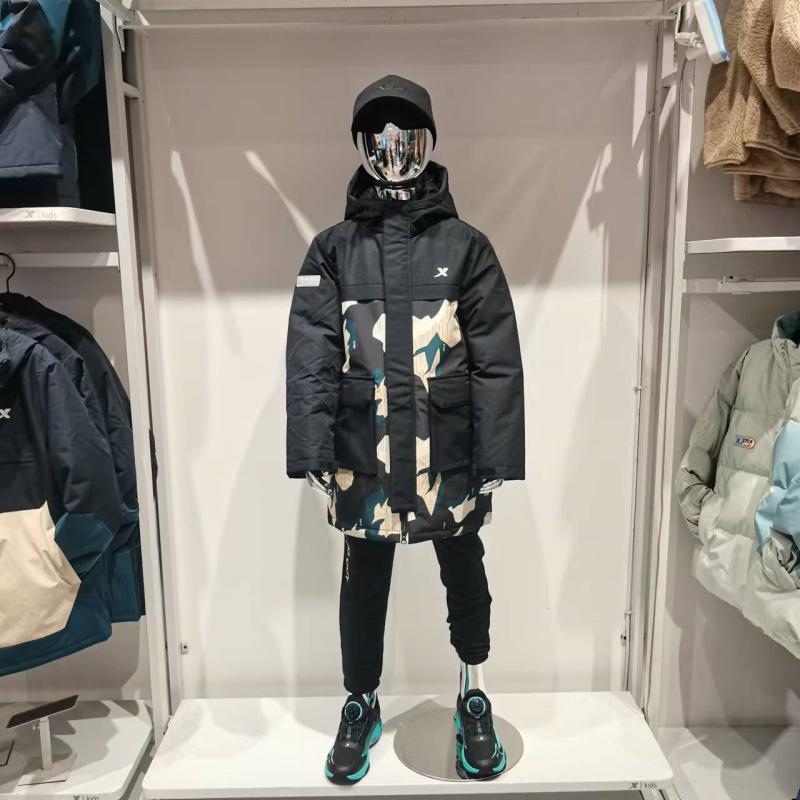 特步儿童2024冬季羽绒服新款中长款男童户外保暖上衣热反射防雨雪