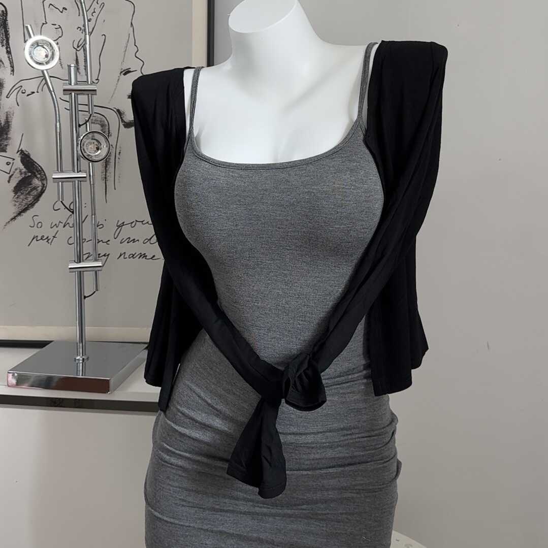 吊带内搭显瘦2024秋冬性感