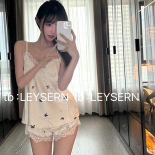 LEYSERN巨显白 性感蝴蝶冰丝吊带睡衣女夏季纯欲风高级感家居服女
