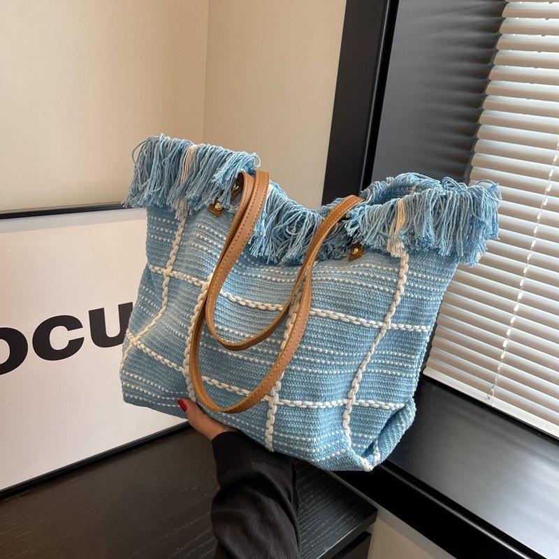 高级感大容量通勤流苏托特包包女2023新款潮小众帆布包手提单肩包,箱包皮具/热销女包/男包,托特包,淘宝优惠券,粉丝福利购,淘宝优惠卷