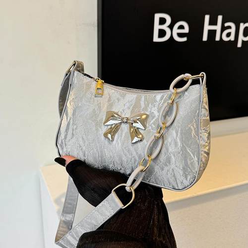 蝴蝶结腋下包赫雅设计时尚百搭