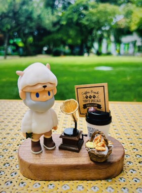 farmerbob 7代 动物公民系列盲盒实木号码牌汽车中控台装饰摆件