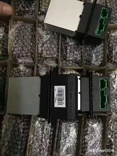 适用于颐达骐达经典轩逸冷暖风速控制器自动空调鼓风机电阻插头