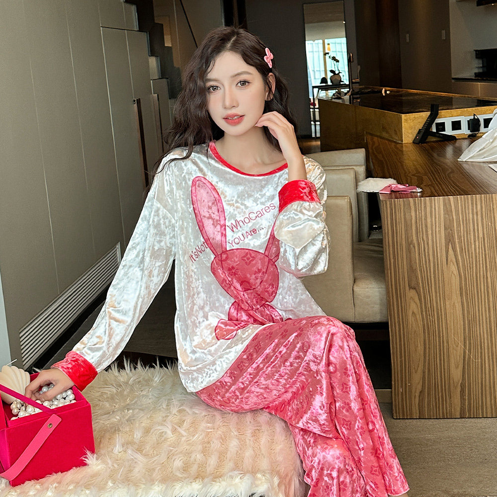 2024年新款金丝绒睡衣女