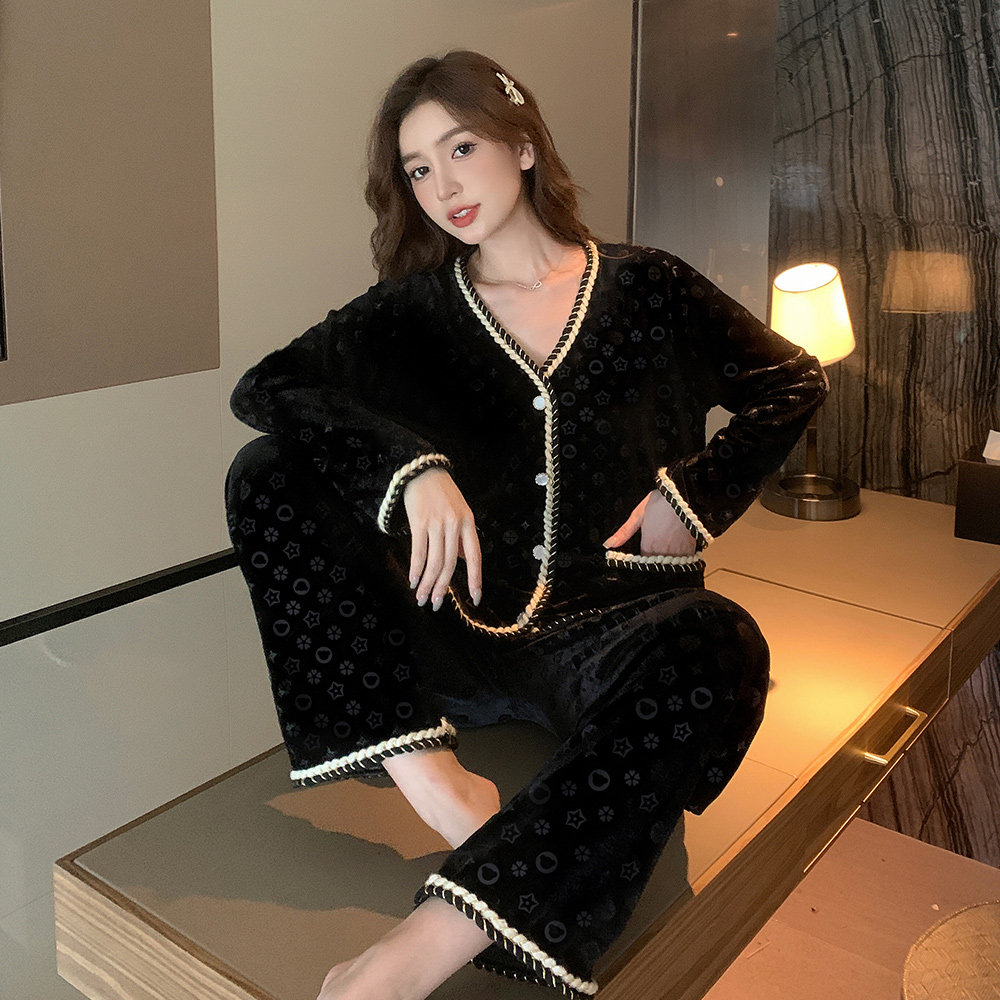 睡衣女金丝绒小香风家居服可外穿