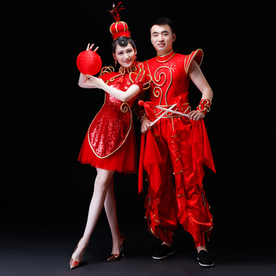 灯笼舞蹈服装中国鼓演出服装
