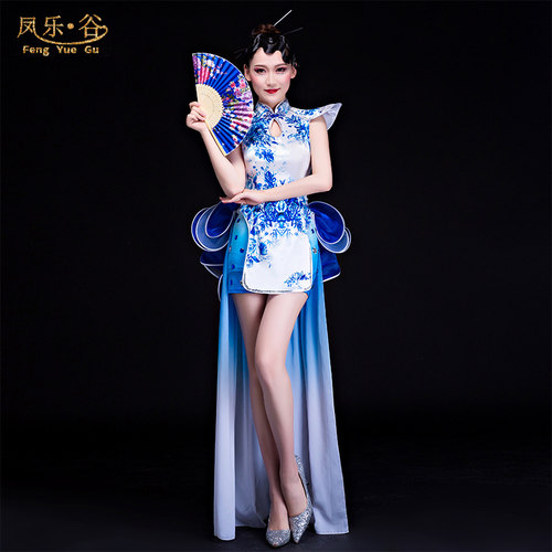 青花瓷中国风旗袍古筝舞蹈服装