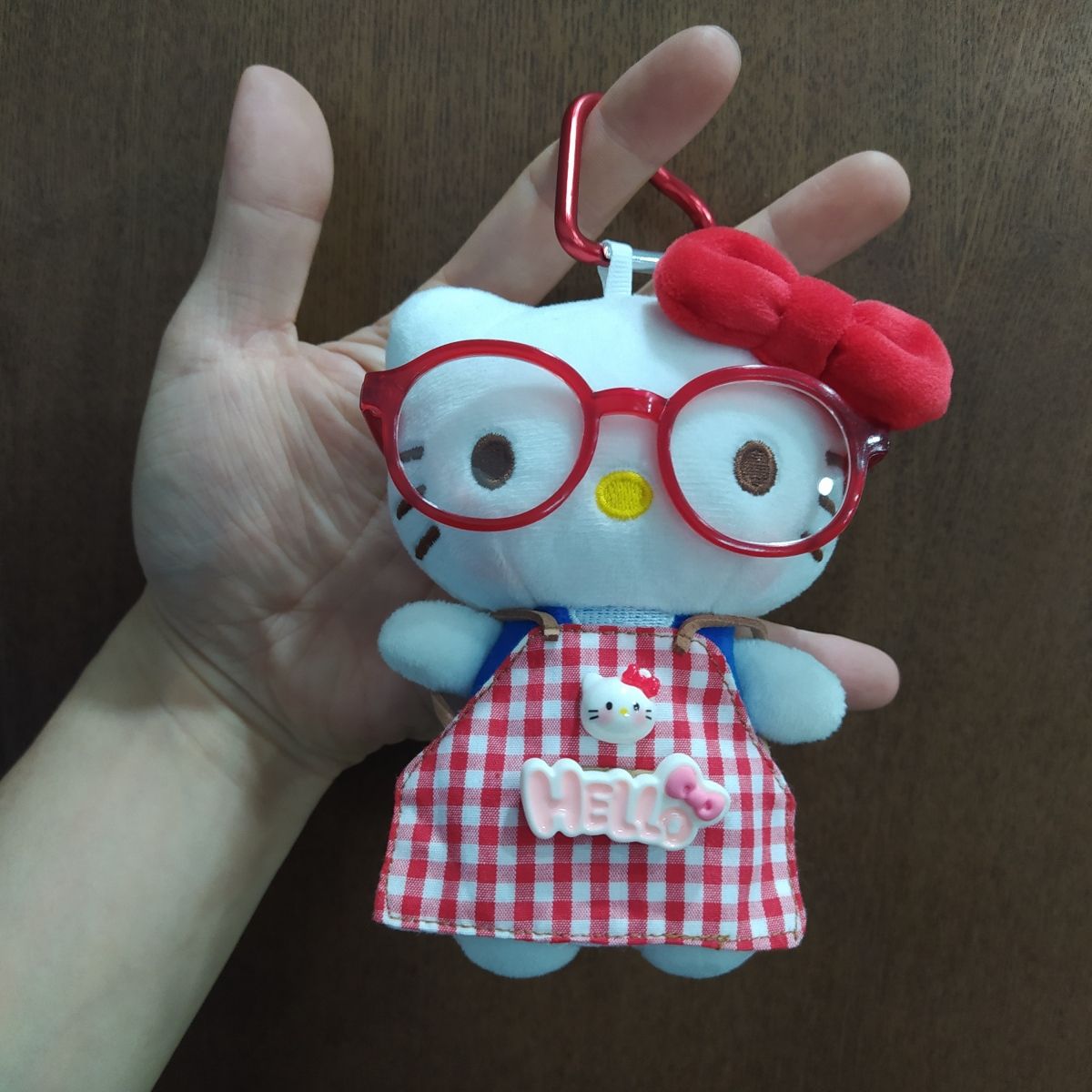 可爱围裙kitty毛绒挂件背包包包公仔书包钥匙扣玩偶挂饰女生礼物