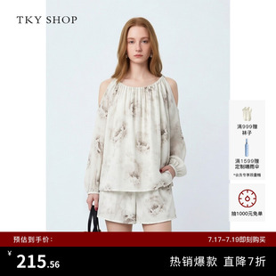 TKY SHOP温柔风套装女春印花露肩上衣短裤淑女通勤显瘦时尚两件套