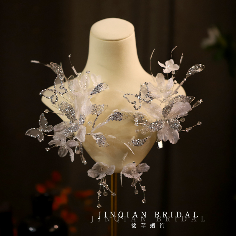 超仙白色花朵水晶蝴蝶发夹