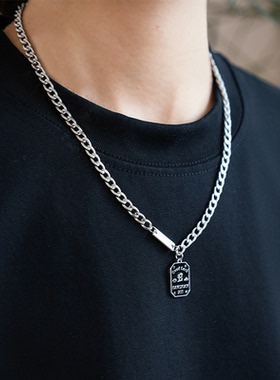 贰狸高级感小众吊坠项链男潮男生卫衣链男士嘻哈锁骨链男款配饰