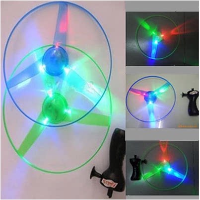 大号拉线发光飞碟手拉七彩夜光飞盘户外亲子玩具地摊热卖货源包邮