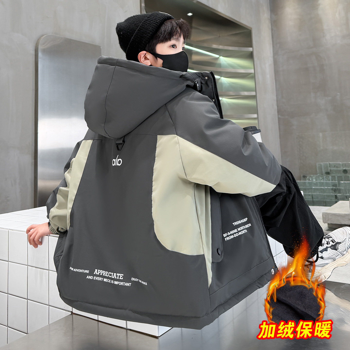 男童秋冬加绒外套洋气儿童冬季加厚冲锋衣中大童保暖派克服棉袄潮