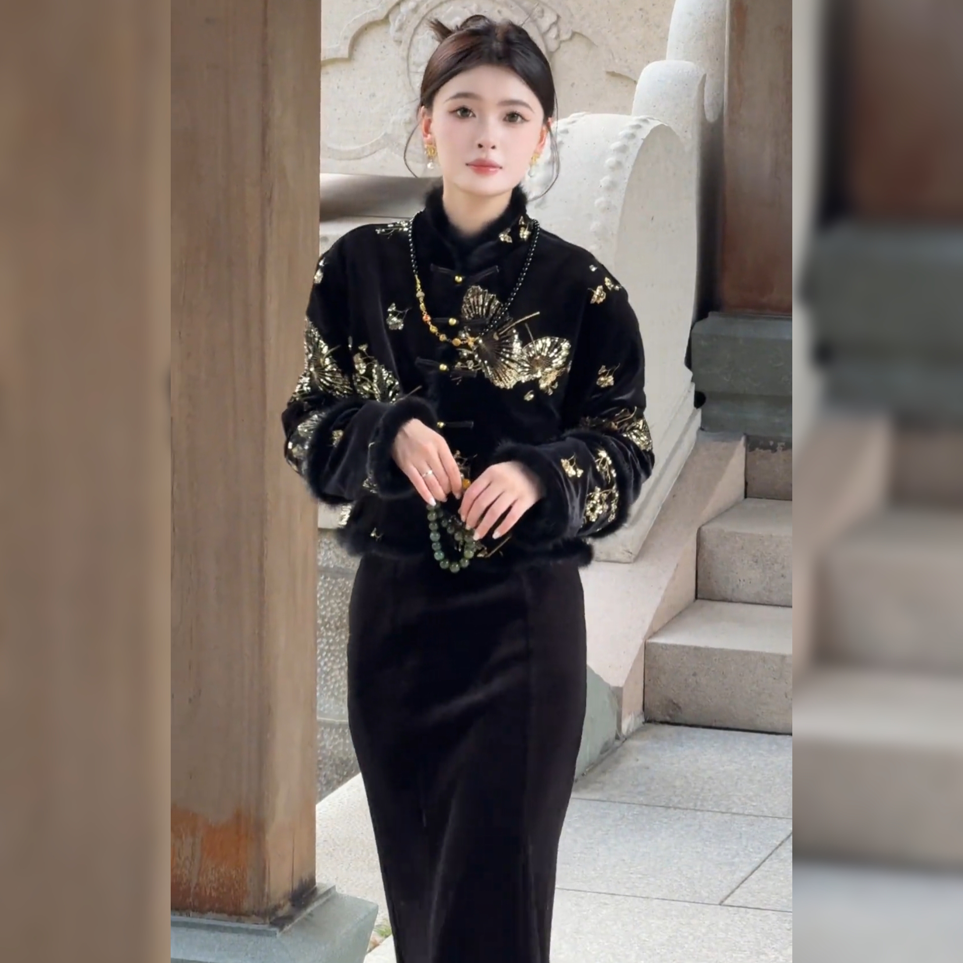 新中式国风刺绣棉服女立领盘扣