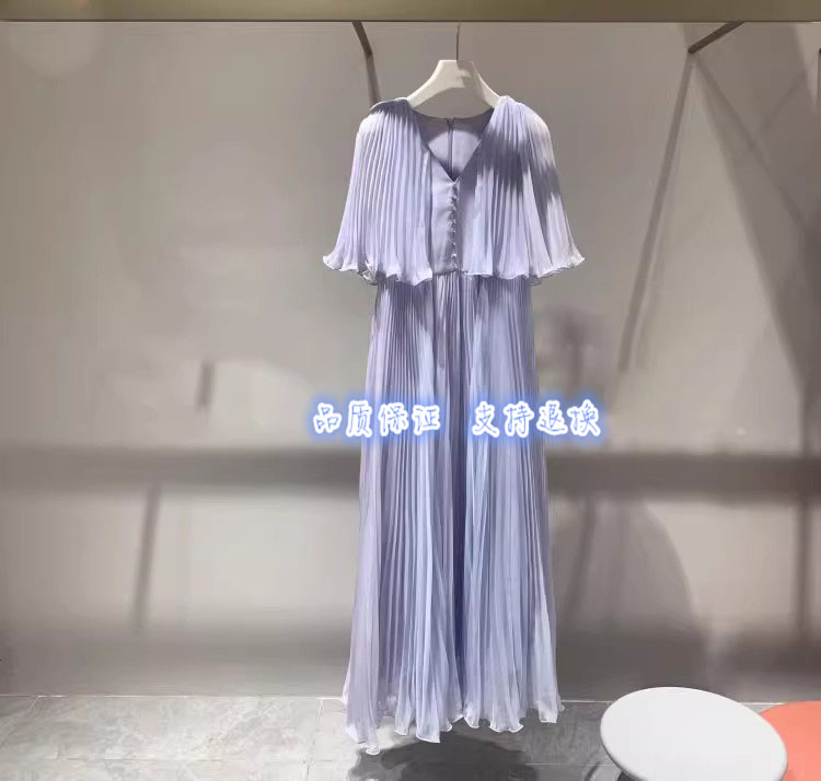 现货速发2023年夏款百褶渐变连衣裙CTA2084200
