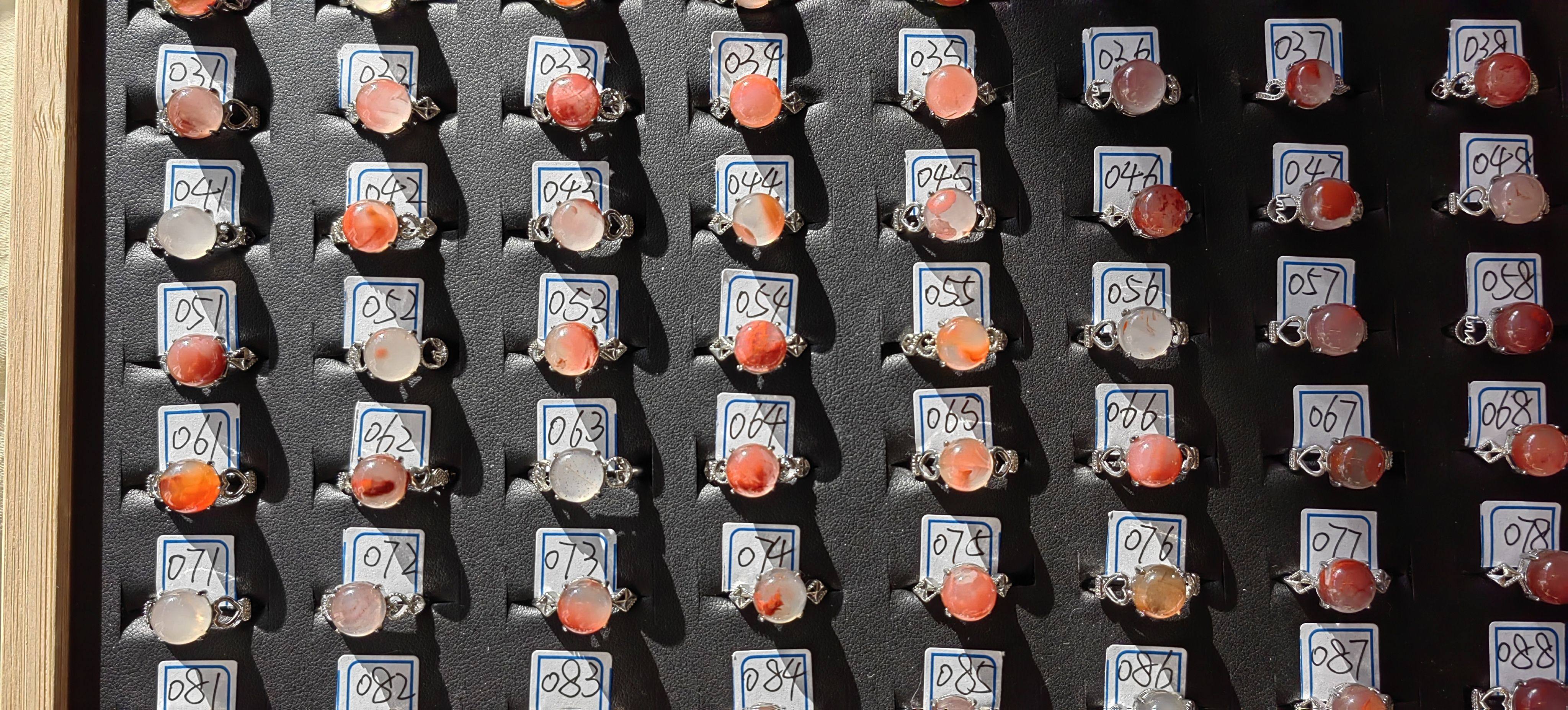 铜托南红冰飘戒指9mm左右可调节一图一物不同光线下略有色差01-50