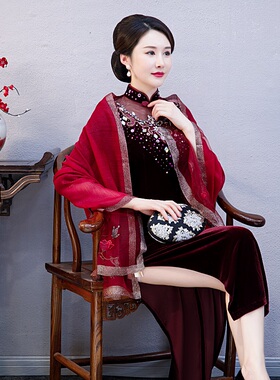 红色喜庆风婚宴真丝羊毛旗袍围巾