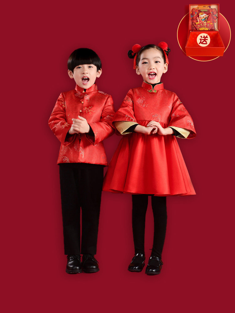 七彩朵朵中国童装旗袍新年宝宝