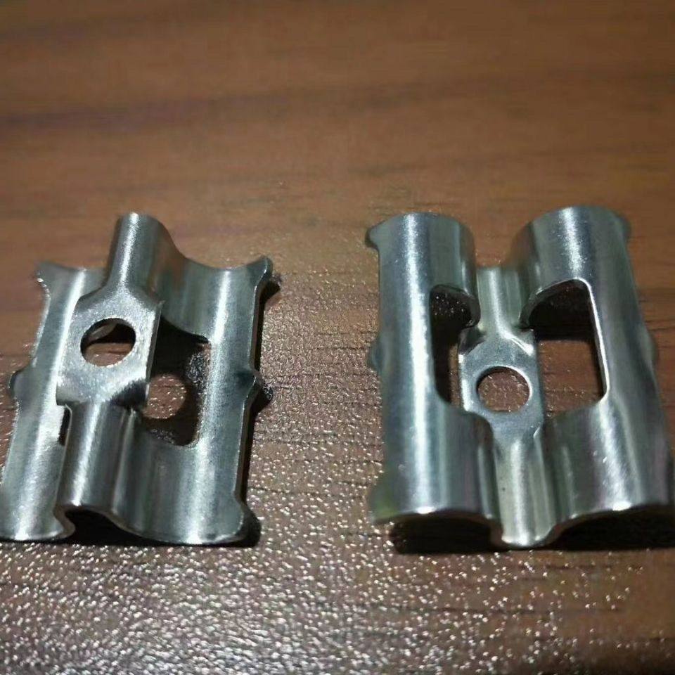 《包邮》重竹地板扣件竹木不锈钢连接件六刺卡扣六爪地板卡件螺丝