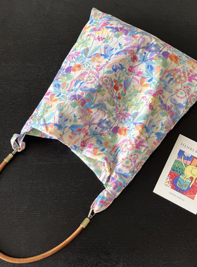 彩绘花园皮绳包斜跨包翡翠湾女包