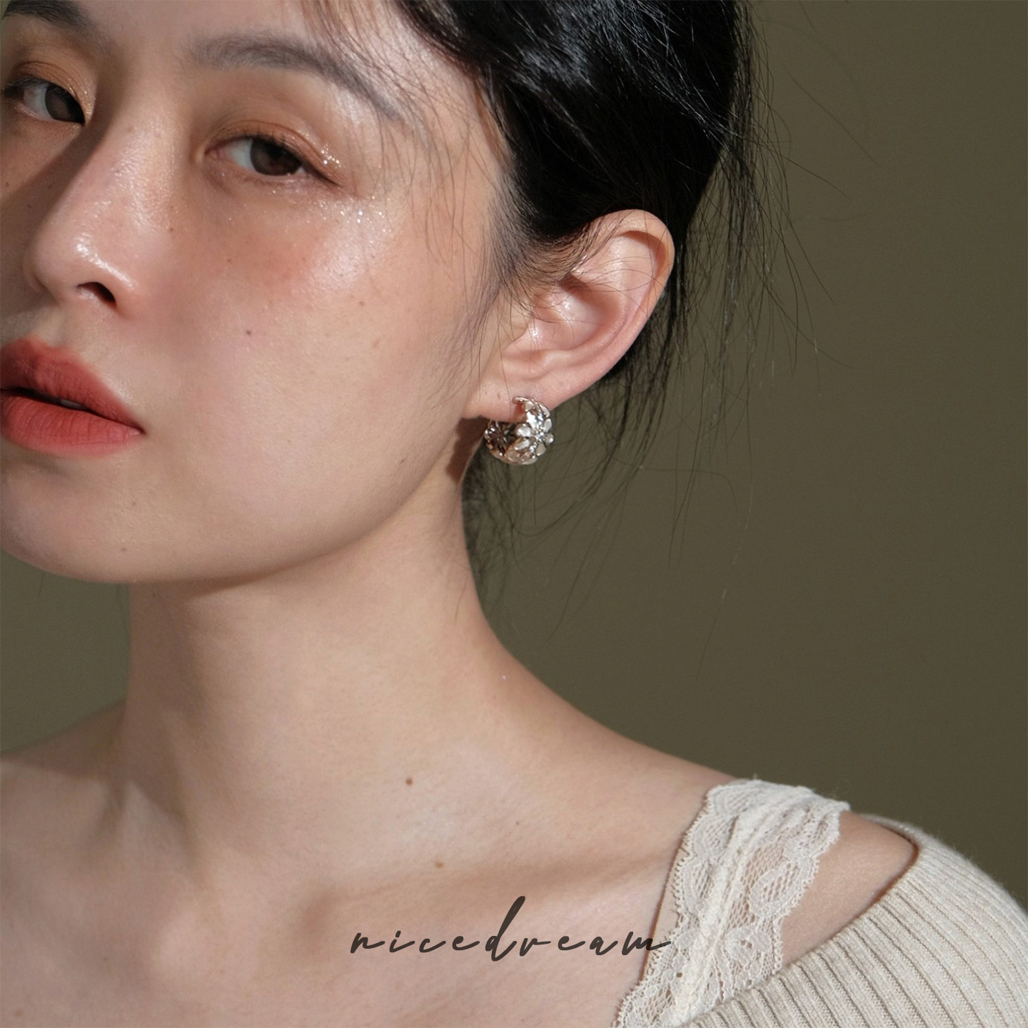 《月见花》法式复古圈圈花朵耳环女小众设计高级感耳饰耳钉新款