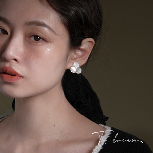 《玉露》法式复古母贝耳环女小众设计高级感耳饰耳钉耳坠2026新款