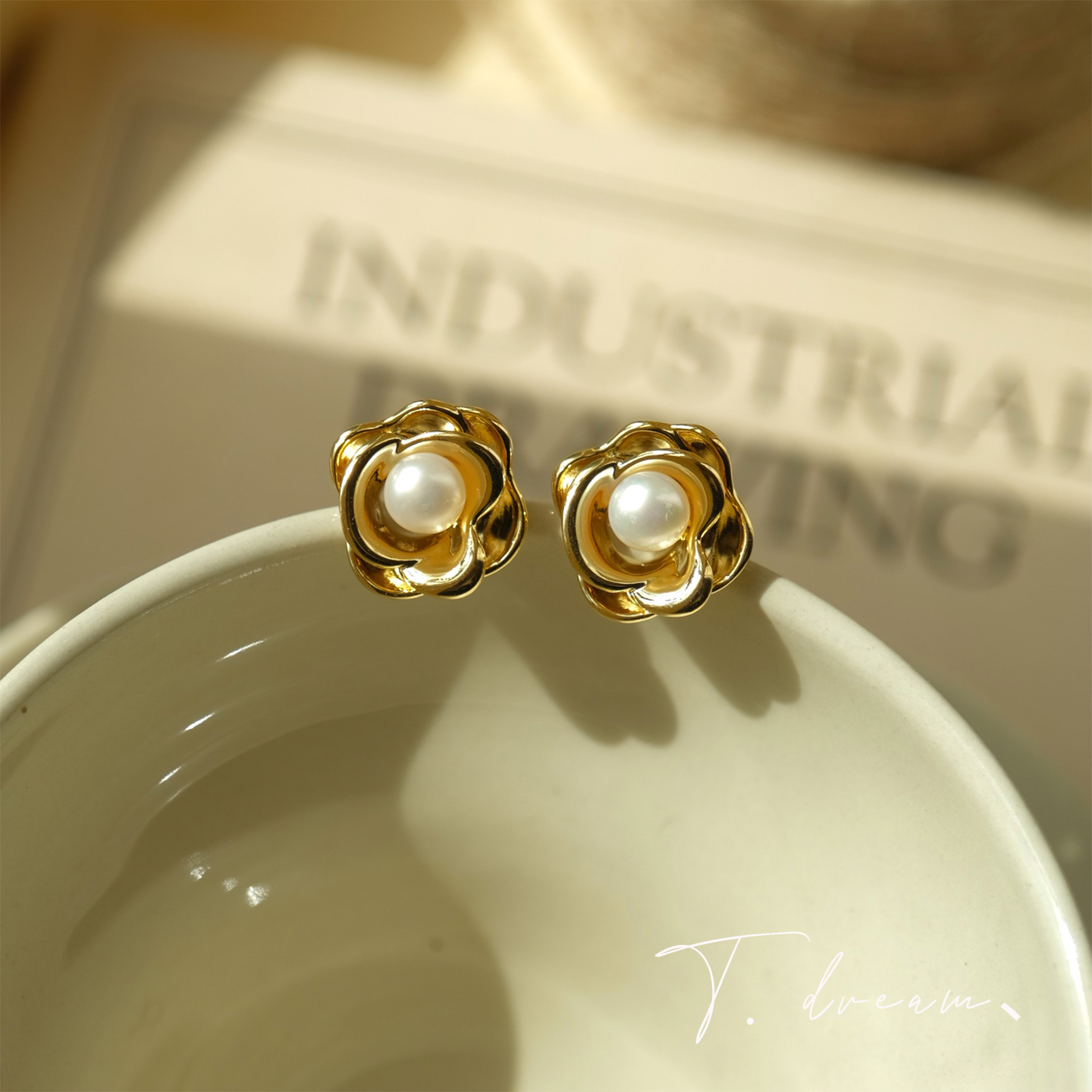 nicedream复古金珍珠山茶花耳环