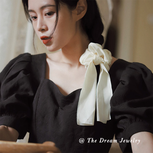 周末清晨纯色飘带大肠ins文艺