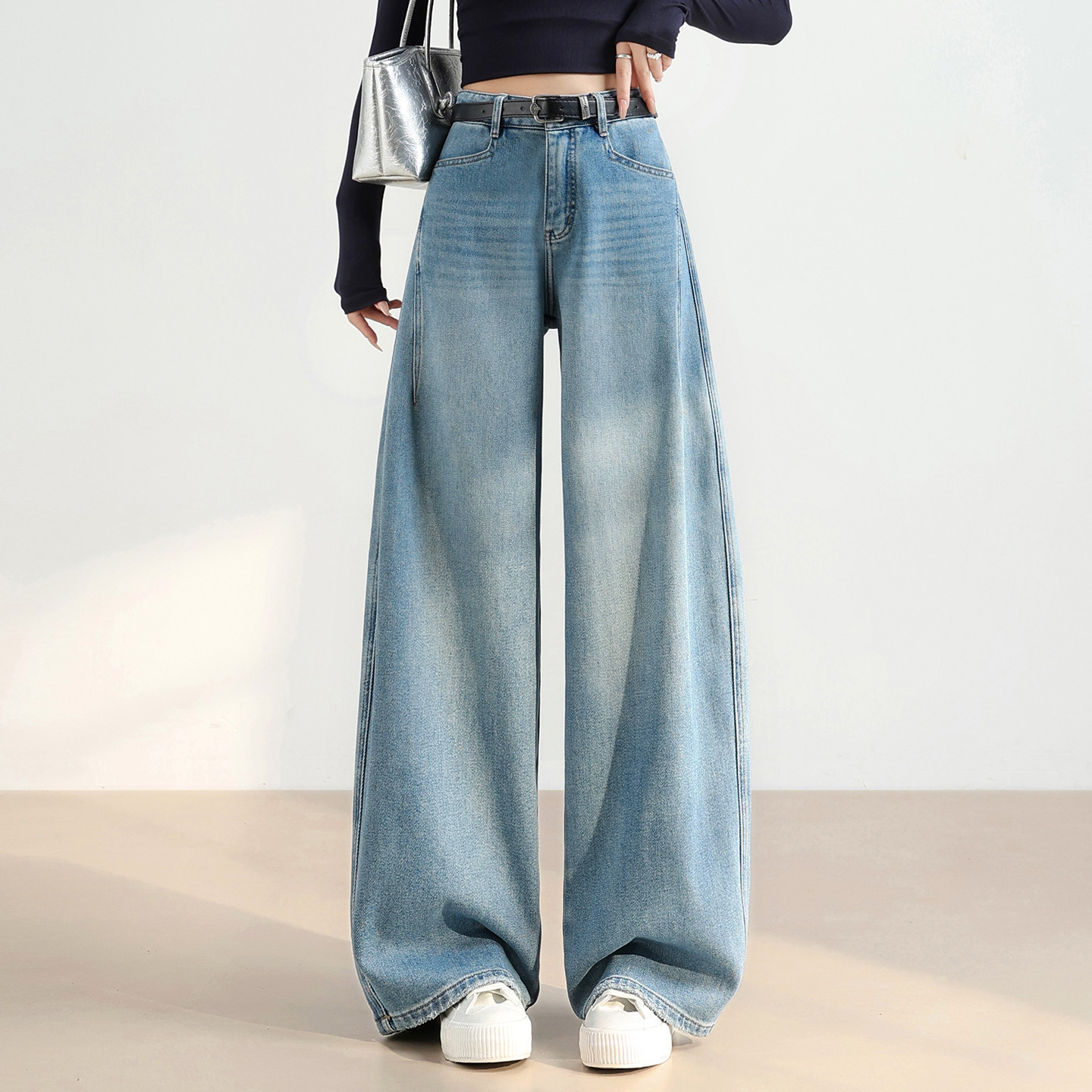 牛仔阔腿裤女高腰宽松慵懒风弯刀裤2026春季新款垂感遮胯休闲长裤